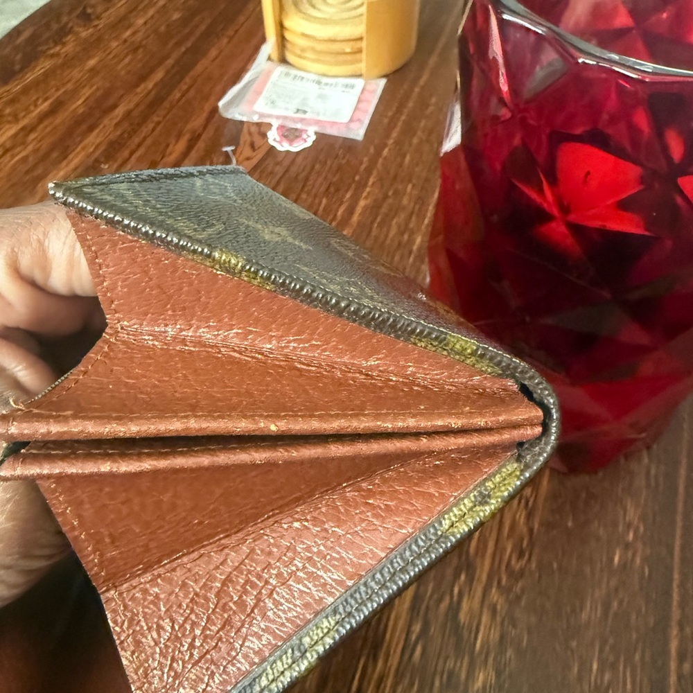 Louis Vuitton Monogram Canvas Sarah Wallet - Picture 7 of 11